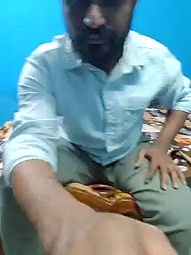 RaviRoy2326 online show from February 4, 11:27 am