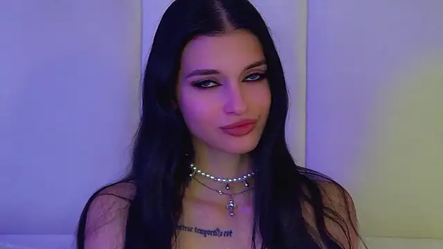 Snapshot of BeverlyMost chatting on February 25, 6:50 pm BeverlyMost online show from February 25, 6:50 pm