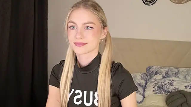 GabriellaOlsen online show from February 23, 3:42 pm