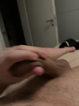 Snapshot of BWC_BigBoy chatting on March 10, 3:12 am BWC BigBoy online show from March 10, 3:12 am