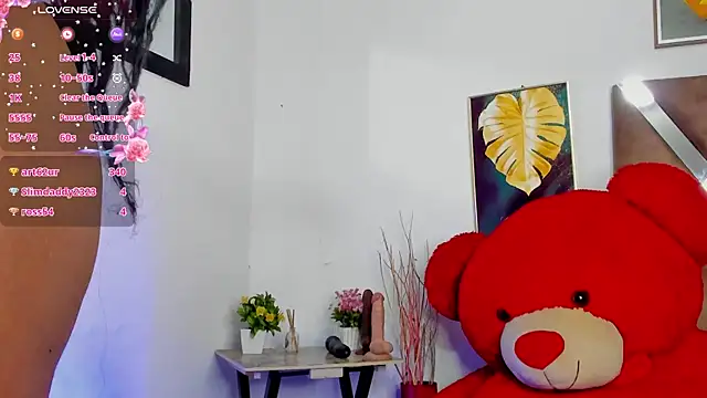 Snapshot of Stela__Gs chatting on February 7, 6:13 pm Stela Gs online show from February 7, 6:13 pm