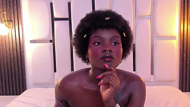 Snapshot of Stela__Gs chatting on February 23, 2:53 am Stela Gs online show from February 23, 2:53 am