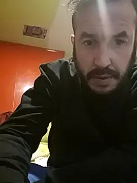 Snapshot of wapo100x100 chatting on February 21, 8:05 pm wapo100x100 online show from February 21, 8:05 pm