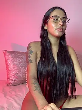 genesissara online show from March 6, 11:31 pm