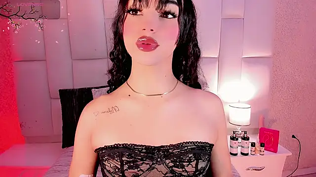 Angeles Busst online show from February 24, 8:29 pm