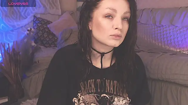 BritneyBarker online show from February 13, 2:12 am