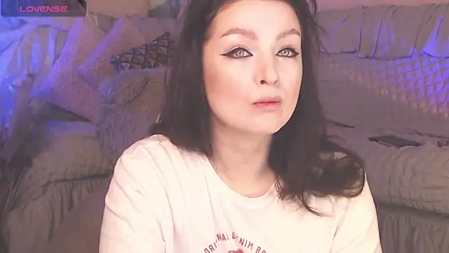 BritneyBarker online show from February 16, 2:20 am