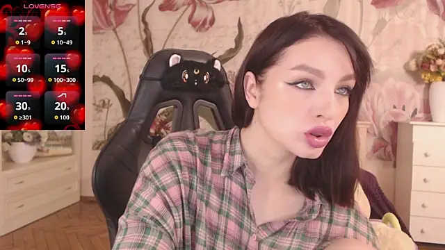 BritneyBarker online show from September 21, 4:03 am