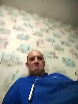 MaxDevilWhite online show from November 25, 5:24 pm