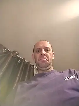 MaxDevilWhite online show from November 26, 5:25 pm