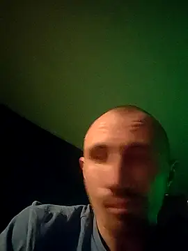 Snapshot of Mechanix12 chatting on July 7, 8:57 pm Mechanix12 online show from July 7, 8:57 pm