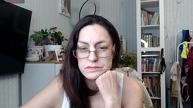 Soffya Soy online show from March 10, 4:56 pm