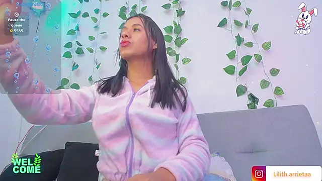 LiiLiith-1 online show from December 5, 5:27 am