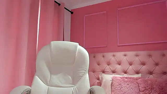 Snapshot of Alezzandro_ chatting on January 27, 2:02 pm Alezzandro online show from January 27, 2:02 pm