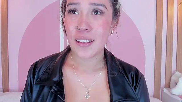 Lannajansen online show from March 23, 1:26 pm