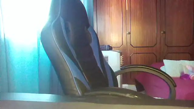 Snapshot of bunnyfox420 chatting on October 2, 12:45 pm bunnyfox420 online show from October 2, 12:45 pm