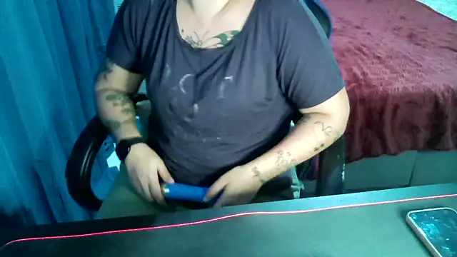 Snapshot of bunnyfox420 chatting on October 19, 7:14 pm bunnyfox420 online show from October 19, 7:14 pm