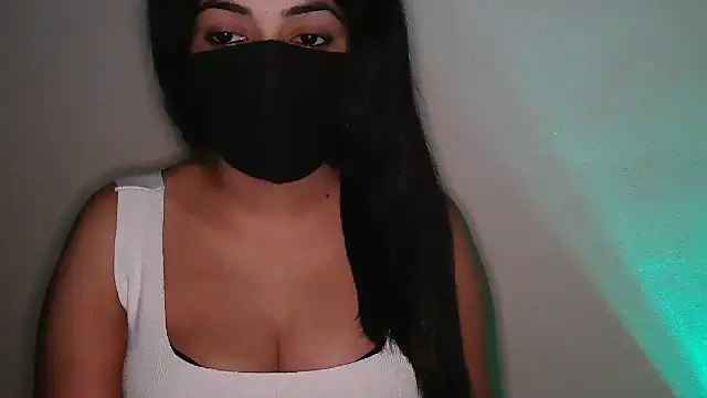 Snapshot of Reddy_Trisha chatting on February 6, 12:26 am Reddy Trisha online show from February 6, 12:26 am