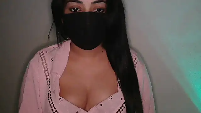 Snapshot of Reddy_Trisha chatting on February 12, 8:37 pm Reddy Trisha online show from February 12, 8:37 pm