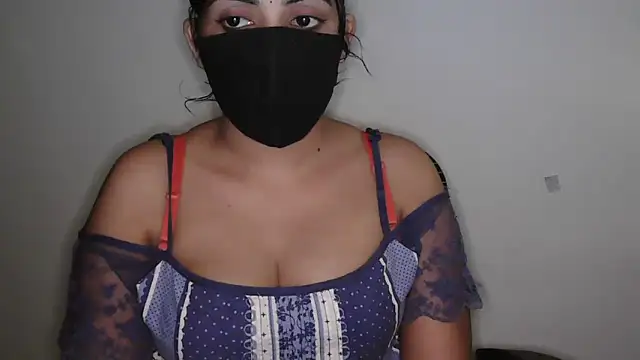 Snapshot of Reddy_Trisha chatting on March 29, 1:00 pm Reddy Trisha online show from March 29, 1:00 pm