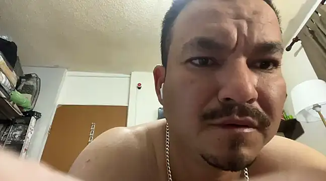 paullliliu online show from January 23, 2:23 am