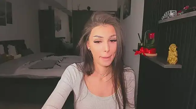 HelenShawn online show from February 13, 12:02 am