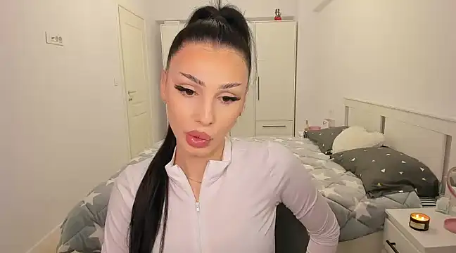 HelenShawn online show from March 14, 1:48 am