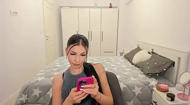 HelenShawn online show from March 19, 12:04 am