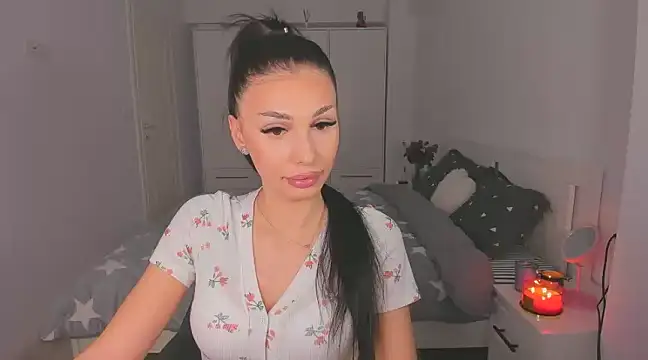 HelenShawn online show from March 23, 1:53 am