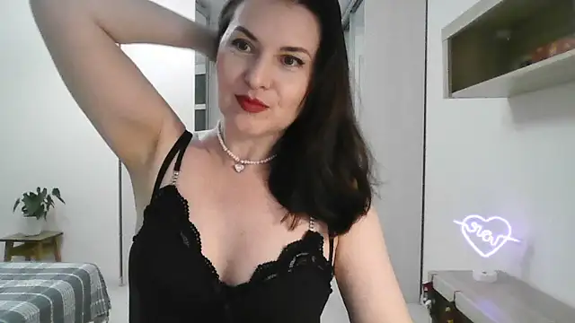 Snapshot of Victoria_Glam chatting on January 26, 5:02 pm Victoria Glam online show from January 26, 5:02 pm