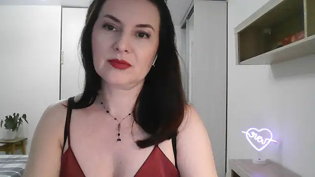 Snapshot of Victoria_Glam chatting on February 1, 7:02 pm Victoria Glam online show from February 1, 7:02 pm