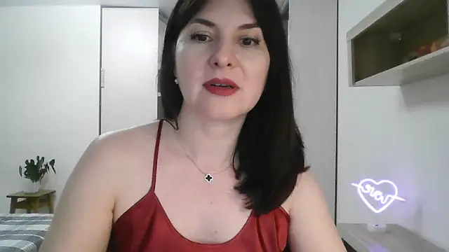 Snapshot of Victoria_Glam chatting on February 3, 11:58 pm Victoria Glam online show from February 3, 11:58 pm