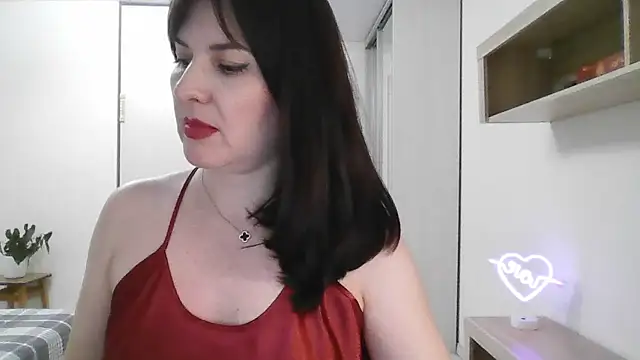 Snapshot of Victoria_Glam chatting on February 11, 10:07 pm Victoria Glam online show from February 11, 10:07 pm
