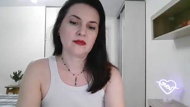 Snapshot of Victoria_Glam chatting on February 17, 6:26 pm Victoria Glam online show from February 17, 6:26 pm