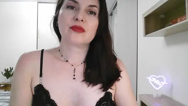 Snapshot of Victoria_Glam chatting on February 17, 9:30 pm Victoria Glam online show from February 17, 9:30 pm