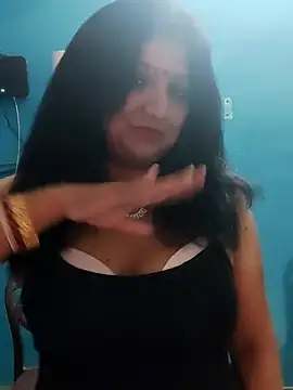 horny lizia online show from April 4, 5:21 pm