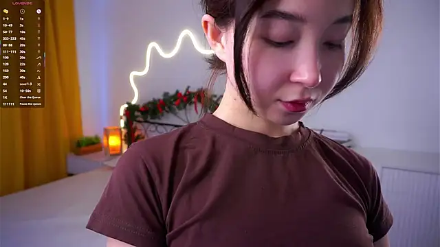 VeronaCritchlow online show from February 12, 7:14 am