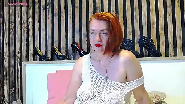 Snapshot of Alis_Lovi chatting on June 29, 9:48 am Alis Lovi online show from June 29, 9:48 am