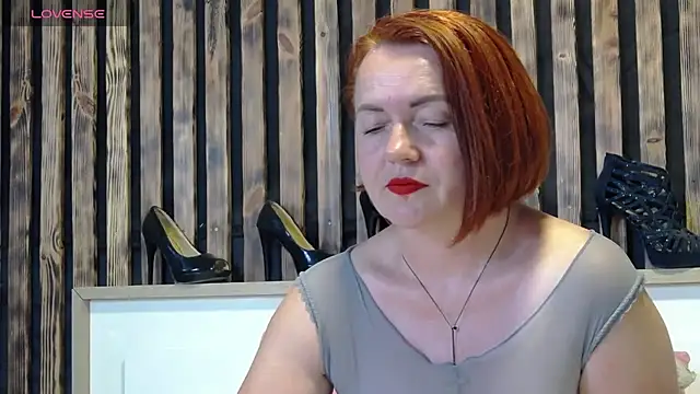 Snapshot of Alis_Lovi chatting on July 11, 10:40 am Alis Lovi online show from July 11, 10:40 am