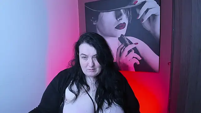 QueenOfHaze online show from November 15, 7:43 pm