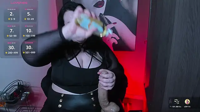 QueenOfHaze online show from April 16, 9:26 pm