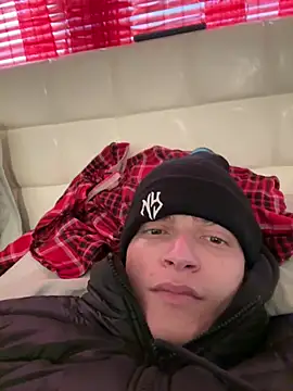 Snapshot of elnenedeustedes chatting on January 23, 9:39 pm elnenedeustedes online show from January 23, 9:39 pm