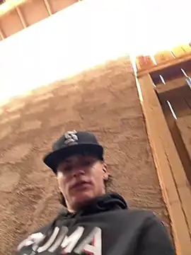 Snapshot of elnenedeustedes chatting on January 25, 6:35 pm elnenedeustedes online show from January 25, 6:35 pm