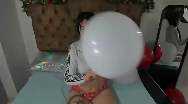 MelodyHott2 online show from February 13, 4:50 pm