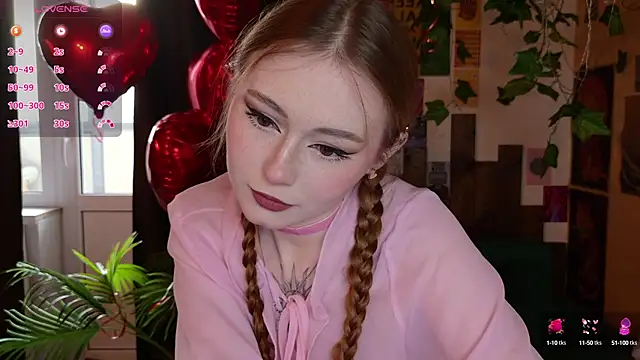 Snapshot of Yo_Pixxie chatting on February 16, 6:54 am Yo Pixxie online show from February 16, 6:54 am