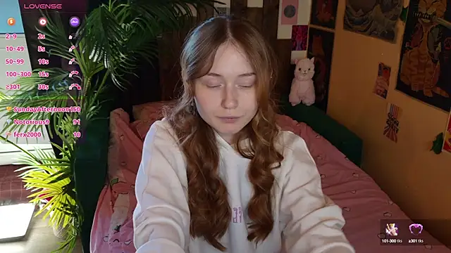 Snapshot of Yo_Pixxie chatting on February 24, 7:33 am Yo Pixxie online show from February 24, 7:33 am