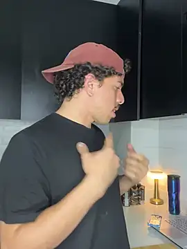 Snapshot of ttylloserxxx chatting on January 23, 3:16 am ttylloserxxx online show from January 23, 3:16 am