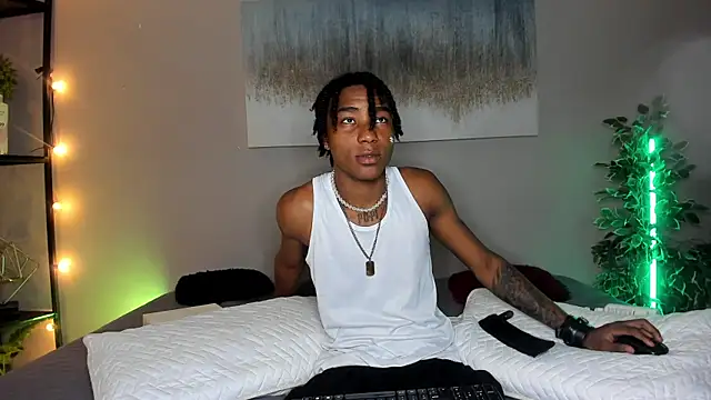 Snapshot of JackBBC18 chatting on September 15, 2:06 pm JackBBC18 online show from September 15, 2:06 pm