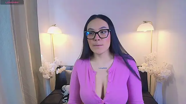 Snapshot of Victoria_Collinns chatting on April 20, 4:32 pm Victoria Collinns online show from April 20, 4:32 pm