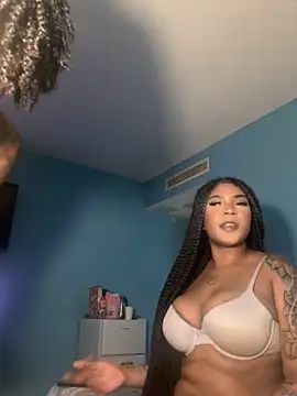 Snapshot of squirmxx10 chatting on February 10, 2:41 am squirmxx10 online show from February 10, 2:41 am